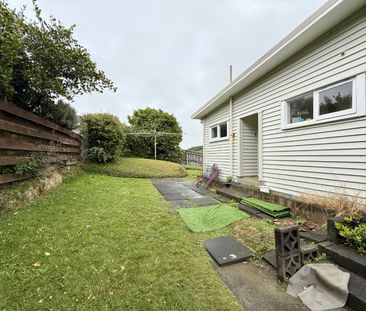 2 Bedroom House in Lower Hutt - Photo 1