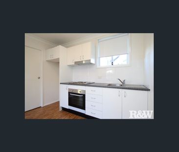 SPACIOUS PRIVATE YARD - Photo 3