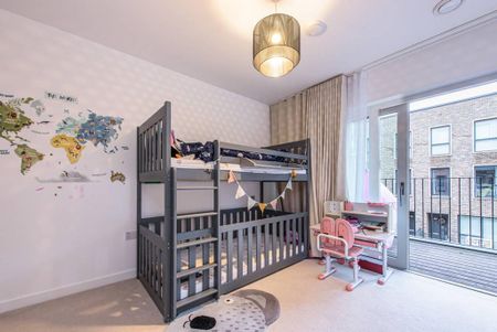 4 bedroom terraced house to rent - Photo 4