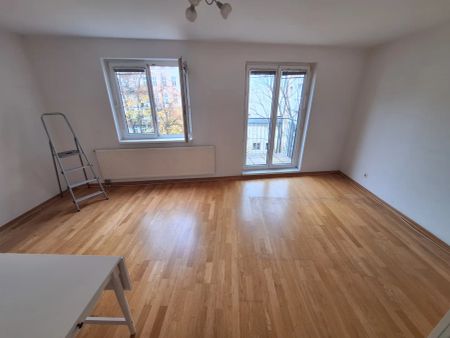 Süße und ruhige SINGLEWOHNUNG mit BALKON - NÄHE U4 PRILGRAMBRÜCKE - Photo 3