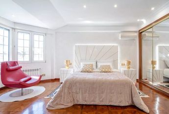 Majadahonda, Community of Madrid 28221