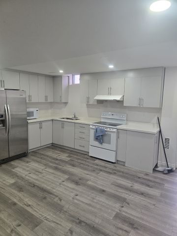 For Lease - 7205 Saint Barbara Boulevard, Mississauga, Ontario - Photo 4