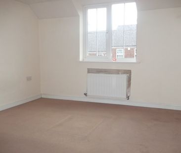 2 bed Semi-Detached - To Let - Photo 1
