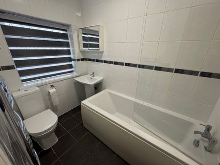 Central Avenue North, Thornton - Photo 5