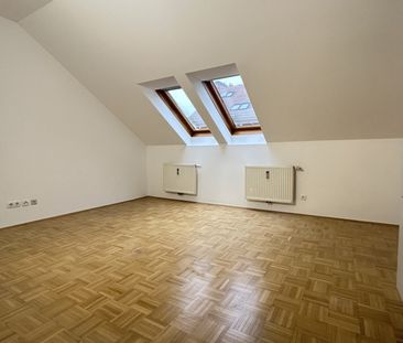 Geidorf - Sanierte 1-Zimmer-Dachgeschosswohnung mit Lift - Foto 5