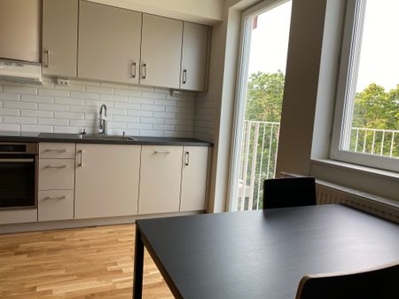 Värdsholmsgatan, Södertälje - Photo 2