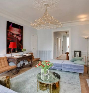Appartement • Enfants Rouges - Photo 1
