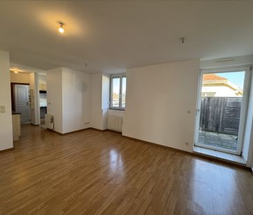 Location Appartement 3 pièces 58m² - Photo 2