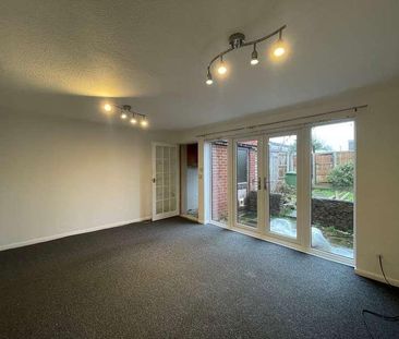 Vauxhall Crescent, Birmingham, B36 - Photo 1