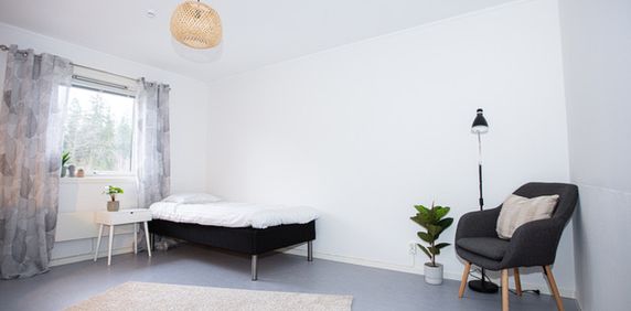 Björnkullaringen, Huddinge - Photo 2
