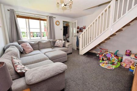 2 bedroom terraced house to rent - Photo 5