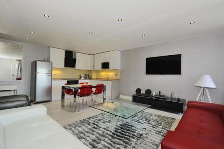 1 bedroom flat to rent - Photo 2