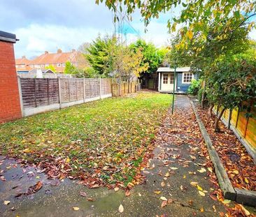 2 bedroom semi-detached house to rent - Photo 4