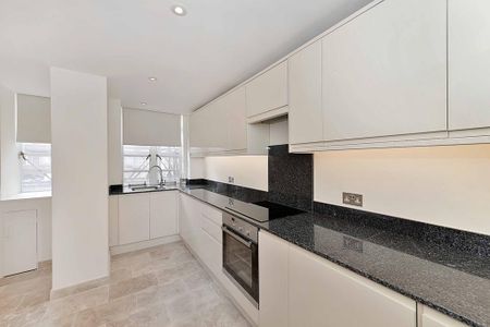 3 bedroom flat to rent - Photo 4