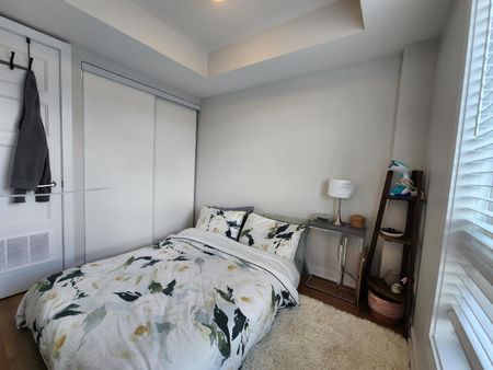 689 Churchill Avenue North - 301 - Photo 4