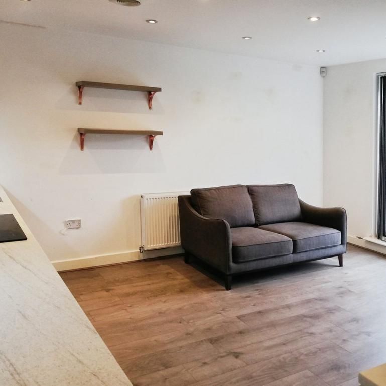 2 bedroom house to rent - Photo 1