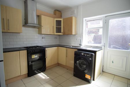 2 bedroom house to rent - Photo 3