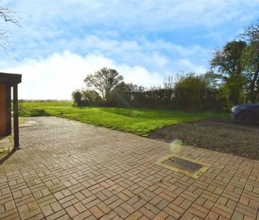 Good Easter, Chelmsford, Essex - Photo 2