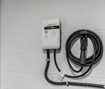 For Lease - 3200 William Coltson Avenue Unit# 626, Oakville, Ontario - Photo 2