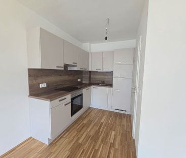 Geförderte, neuwertige 2 Zimmer Wohnung mit großem BALKON in Innenh... - Foto 2