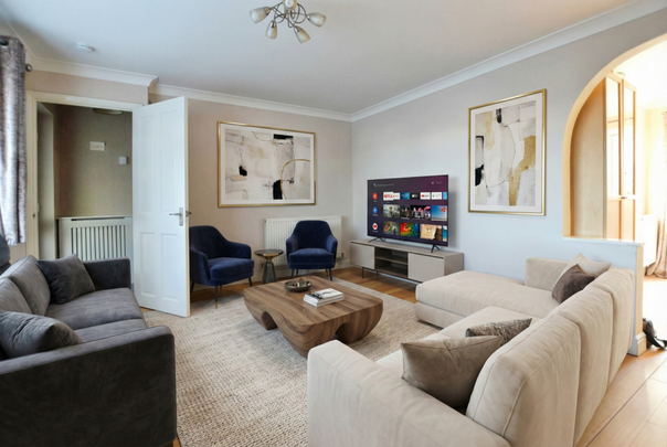 3 bedroom terraced house to rent - Photo 1