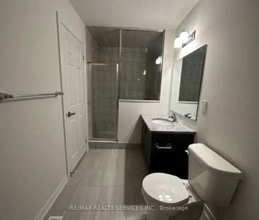 For Lease - 91 Air Dancer Crescent, Oshawa, Ontario - Photo 2