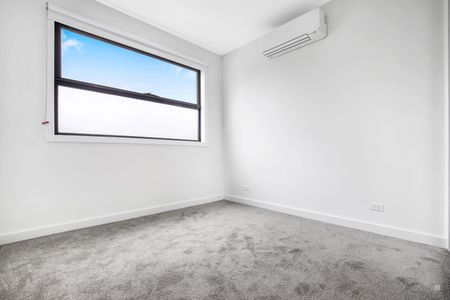 2/66 Ward Street, Glenroy VIC 3046 - Townhouse For Rent | Domain - Photo 5