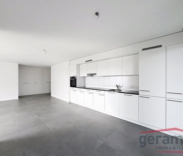 Appartement de 2.5 pièces au 9ème étage avec vue ! - Photo 2