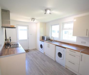 2 bedroom detached bungalow to rent - Photo 5