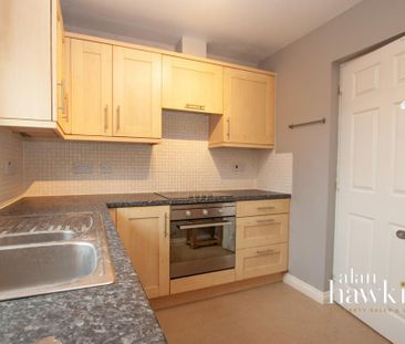 2 bedroom maisonette to rent - Photo 4
