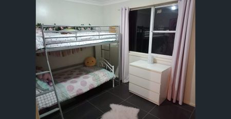 Spacious fully fenced independent granny - Photo 3