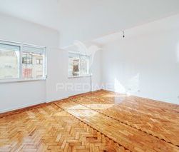 Apartment Renovated in a central area 2 bedrooms for rent Sintra - ... - Photo 4