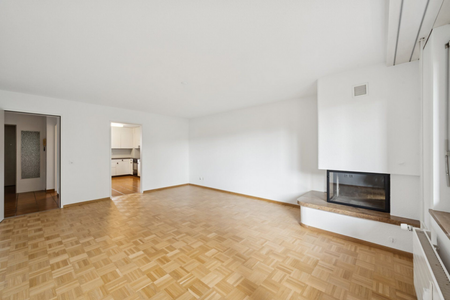 Grosszügige 5.5-Zimmer-Wohnung an ruhiger Lage in Reinach - Photo 3