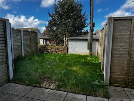 2 bedroom terraced house to rent - Photo 3