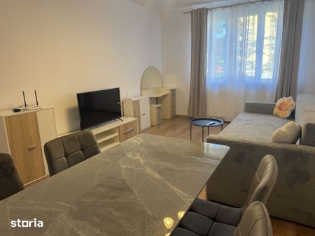ap 3 camere decomandate renovat et 1 Strand central - Photo 2