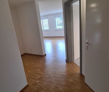 APPARTEMENT DE 5½ PIECES PROCHE DE TOUTES COMMODITES - Foto 1