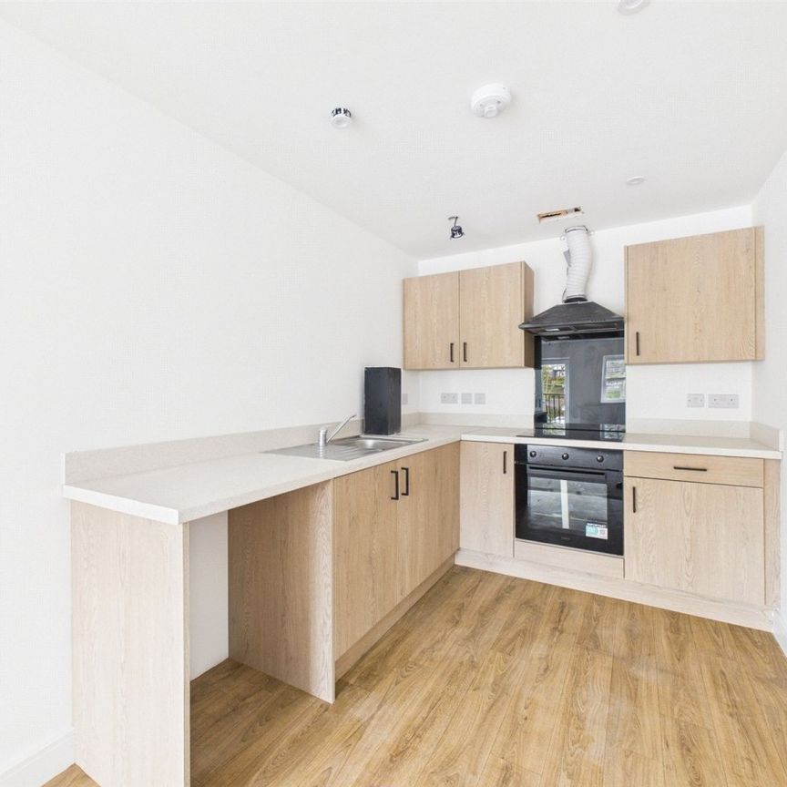 Forever House, Holborn Place, Bulwell, Nottinghamshire, NG6 - Photo 1