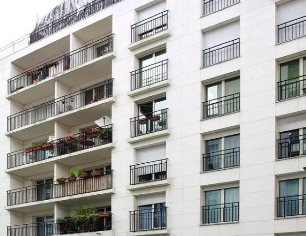 location Appartement T1 DE 35m² À PARIS - Photo 1