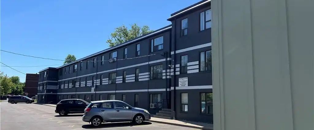 80 SOUTH FORSTER PARK Drive Unit# 6 — 2 Bedroom - Photo 1