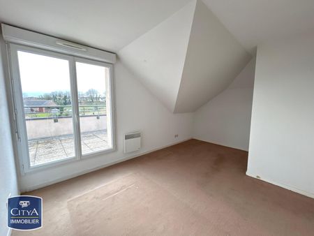 Location Appartement 4 pièces 76m² LE CATEAU CAMBRESIS 59360 - Photo 4