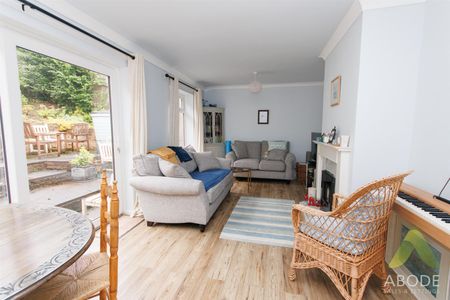 Elms Road, Burton-On-Trent DE15 9AQ - Photo 2