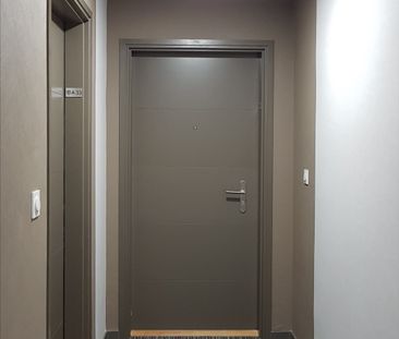Location Appartement 2 pièces 47m² - Photo 3
