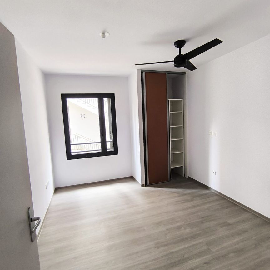 A louer Appartement T4 dans résidence neuve au TAMPON à partir de 838 euros HC - Photo 1