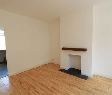 37 Castlereagh Parade, Belfast, BT5 5GT - Photo 1