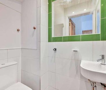South Lane, New Malden, KT3 - Photo 2