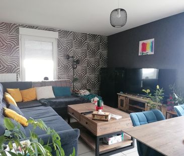 Location Appartement 4 pièces 84m² DIJON 21000 - Photo 1