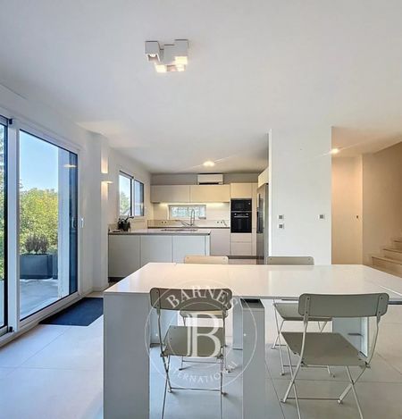 Maison • Ouest - Photo 5