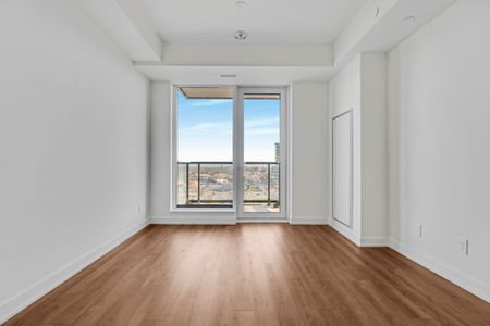 For Lease - 3071 Trafalgar Road Unit# 1307, Oakville, Ontario - Photo 3