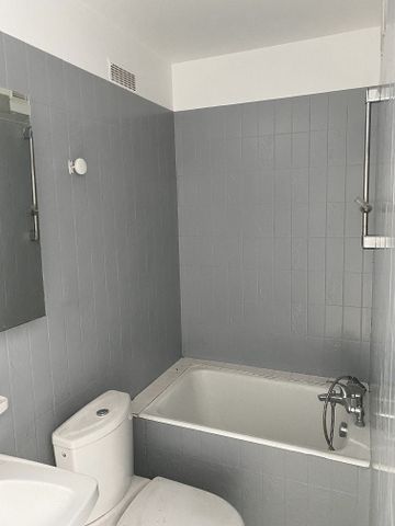 Location Appartement 2 pièces 35m² BORDEAUX 33000 - Photo 5