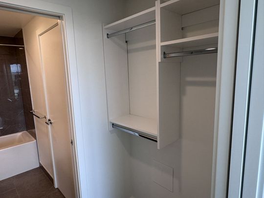 Luxury 1 bed 1 bath Condo at Water Street by the Park - Photo 1